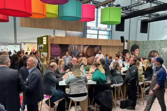 ProWein 2024 - Audience at the DWI stand